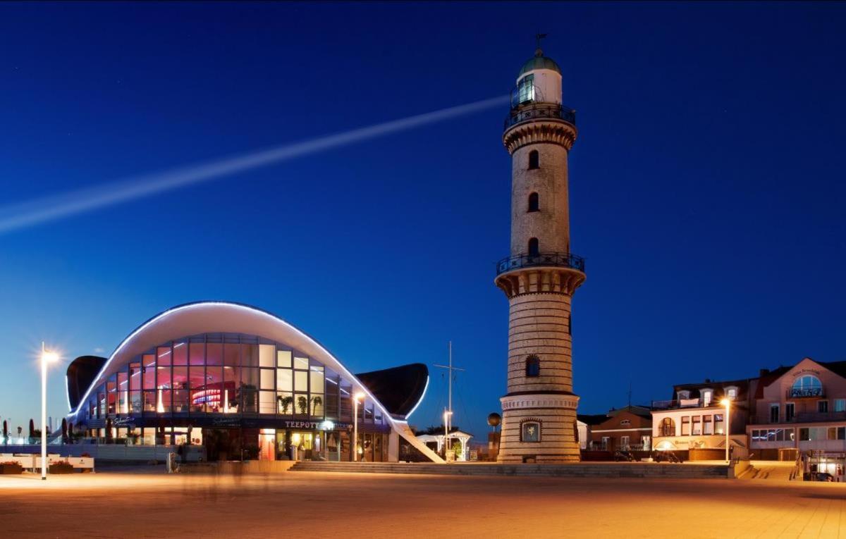 Lotsenhaus/Ostseetoern Rostock Exterior foto